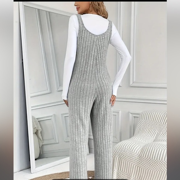 GRAY FLEECE ROMPER JUMPSUIT - Picture 10 of 10